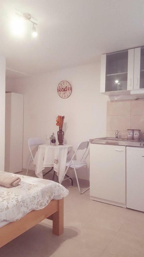 Apartment Maria Kaštela エクステリア 写真